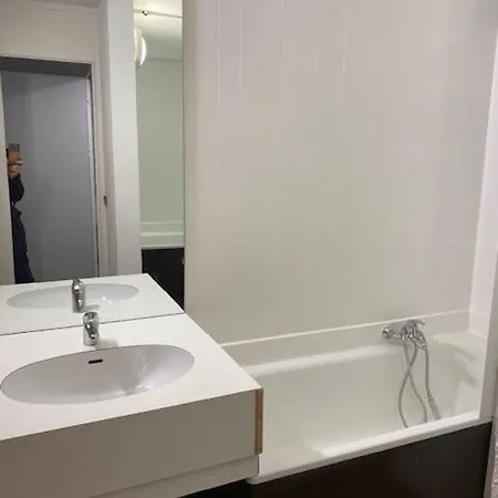 Bellecote Apartment *